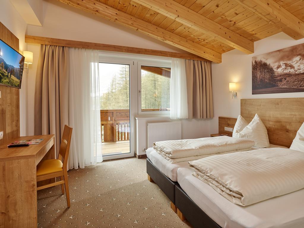 Appartement Gaestehaus Bergkristall Sölden Esterno foto