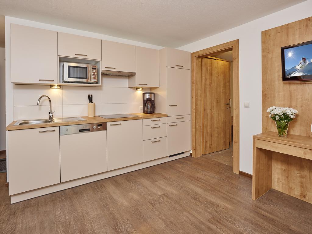 Appartement Gaestehaus Bergkristall Sölden Esterno foto